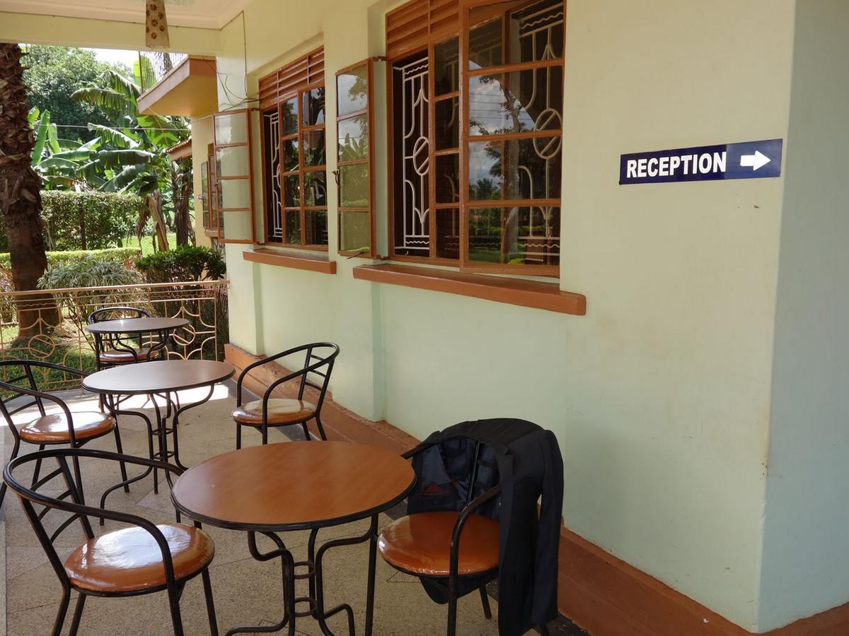 Bridgeway Guest House Jinja Exterior photo